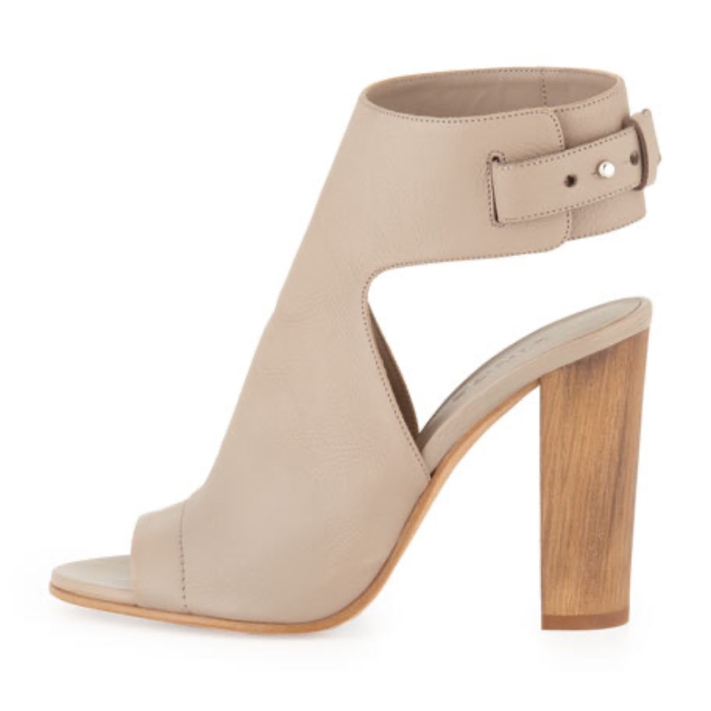 Vince Addie Women's Cutout Taupe Leather Peep-To Sandal Shoes Size It 37.5 New